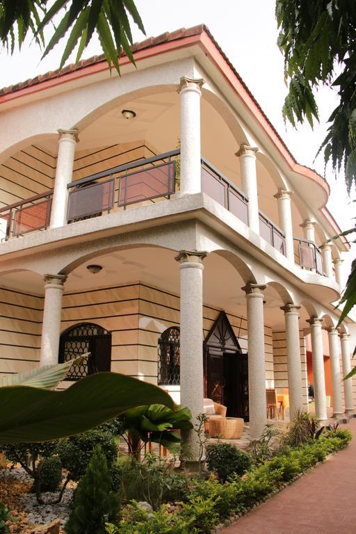Villa Mia Abidjan Buitenkant foto
